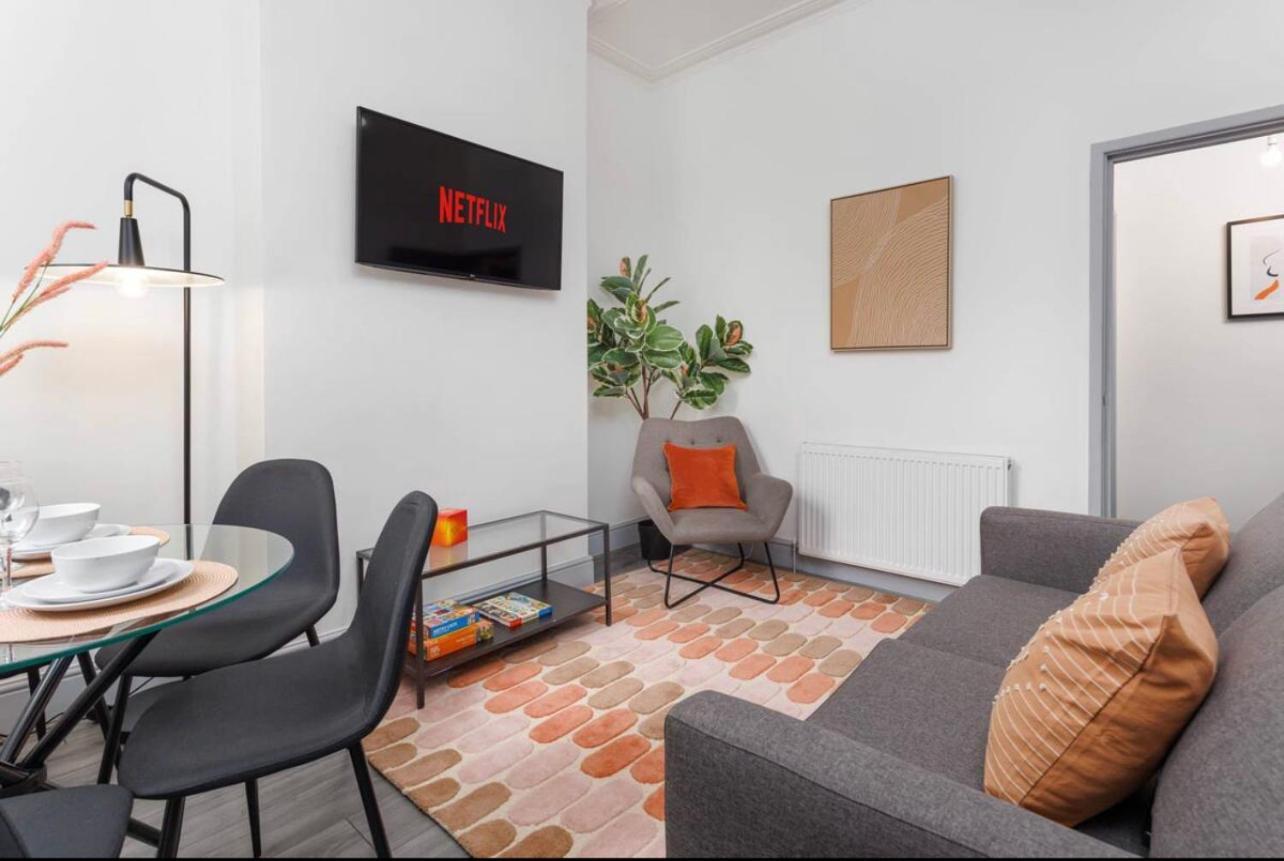 Residency Apartments Liverpool Bagian luar foto