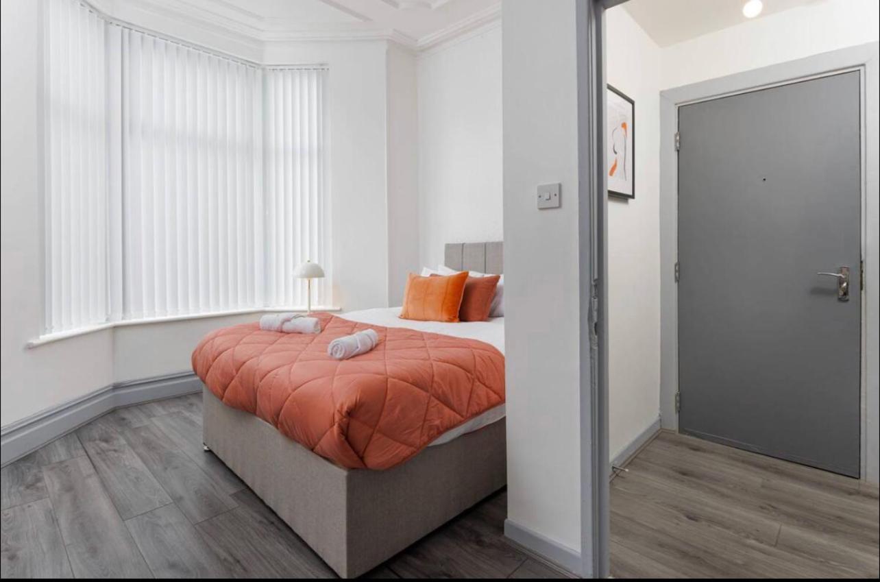 Residency Apartments Liverpool Bagian luar foto